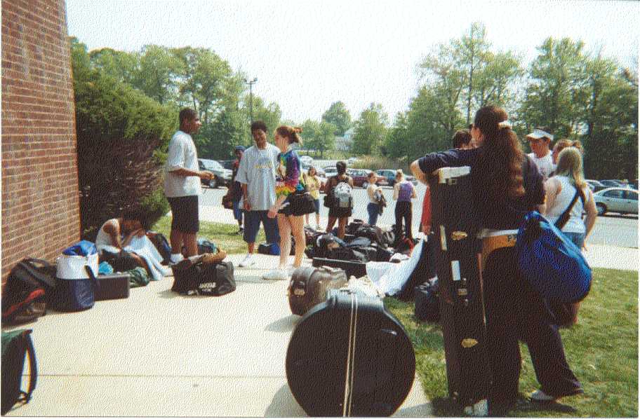 bg2001c.jpg